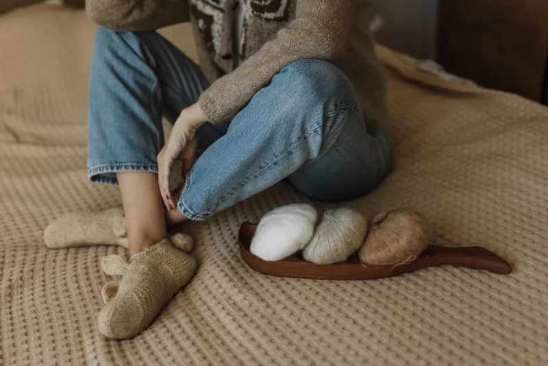Des mailles en vadrouille : notre kit tricot idéal pour les longs trajets